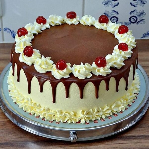 butter scotch cake designer e1623740922627