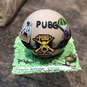 Pub G Round Pinata Cake with Hammer
