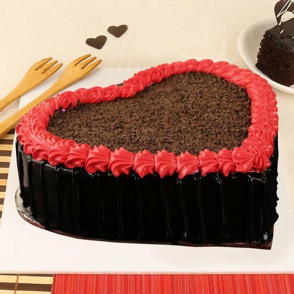 Lovely Heart Chocolate Cake