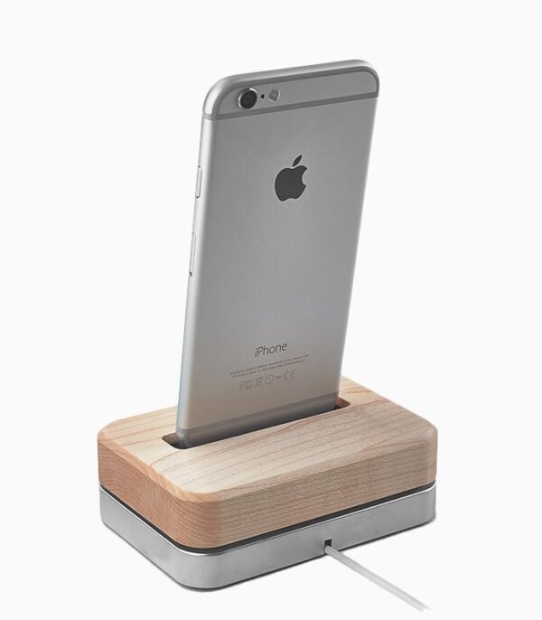 iphone dock 4