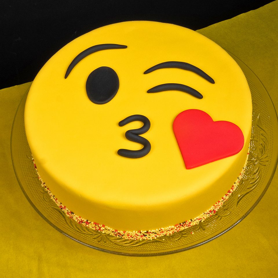 emoji cake online