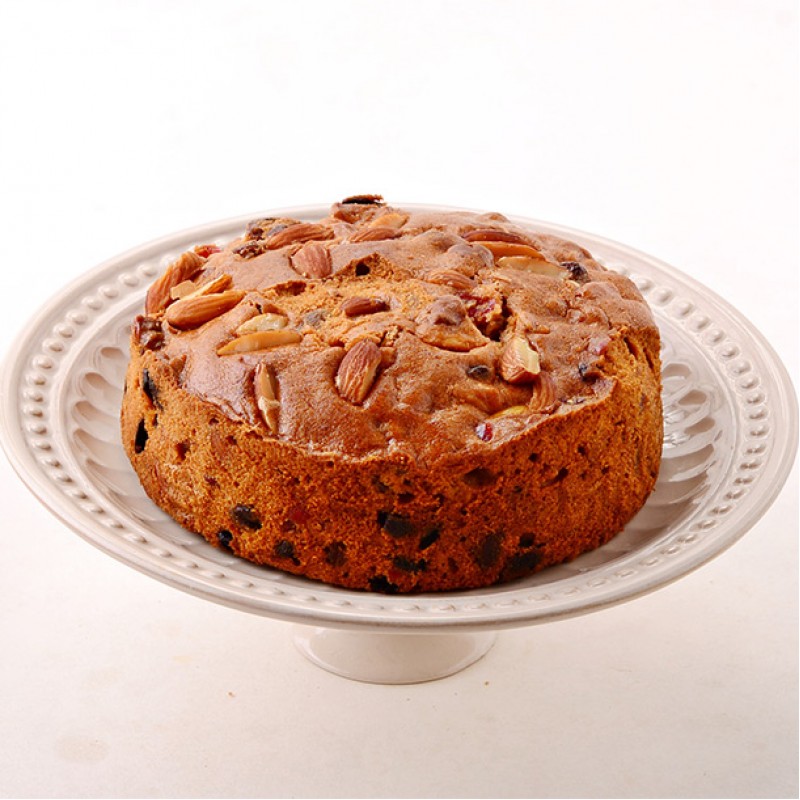 Delightful Dry Cake with Roasted Almonds