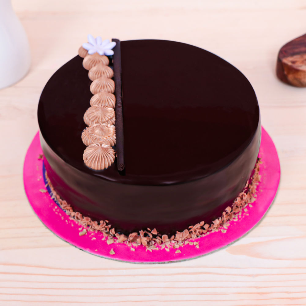 Stylish Dark Chocolate Cake