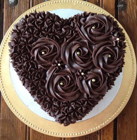 floral heart shape chocolate cake