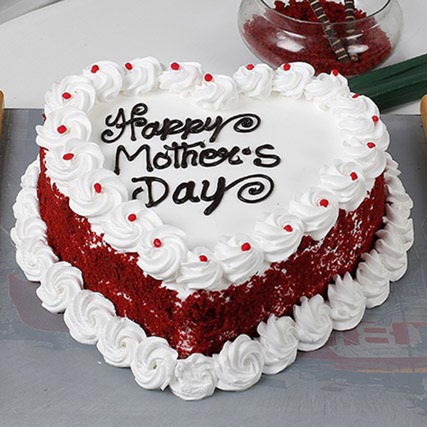 Heart Shape Red Velvet Cake For Mother's Day