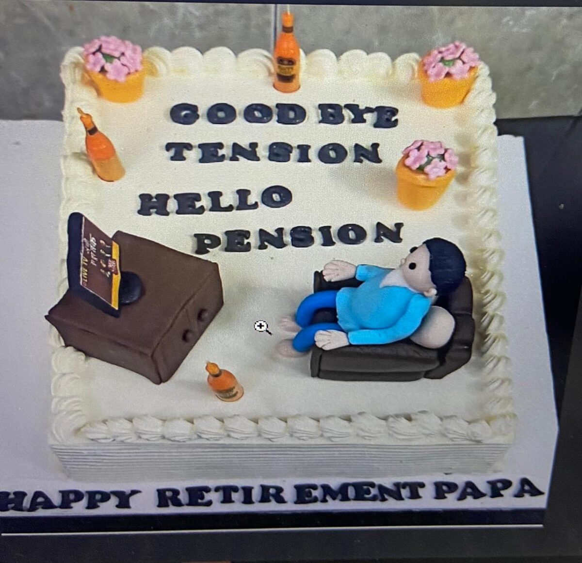 Retirement cake for papa