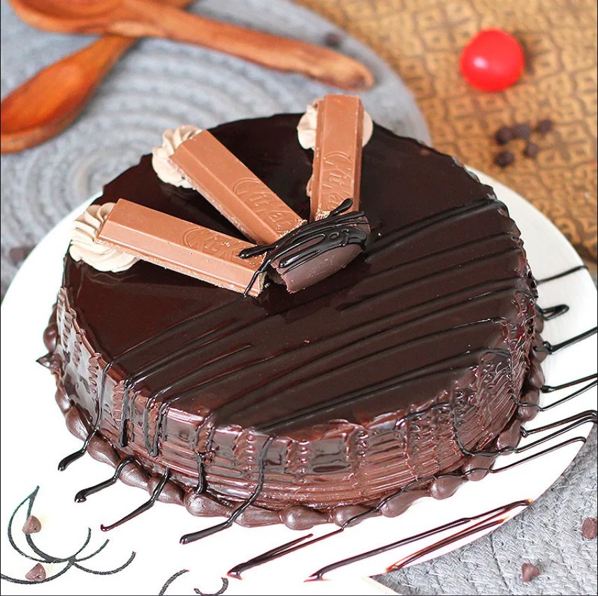 chocotruffle kitkat cake