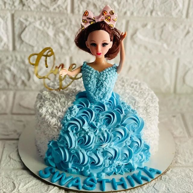 Glamorous Barbie Cake Copy